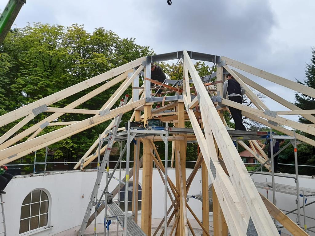 Perner Trauerhalle - Zeltdachkonstruktion